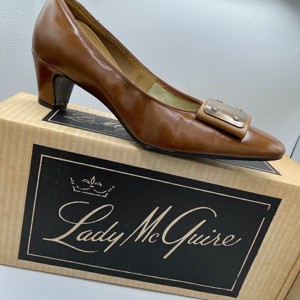 Vintage Stuart "Lady" McQuire Brown Pumps 8.5